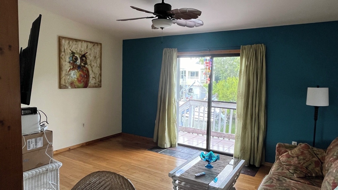 Photo of Livingroom in Eden Pines