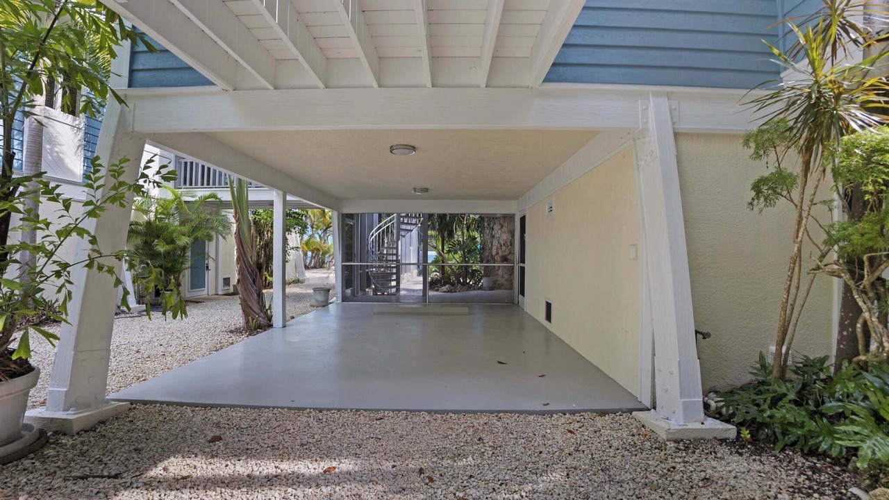 Photo of Outdoor in Summerland Key