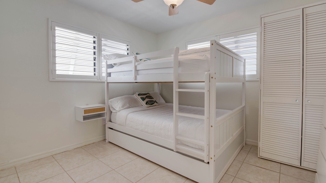 Photo of Bedroom in Port Pine Heights