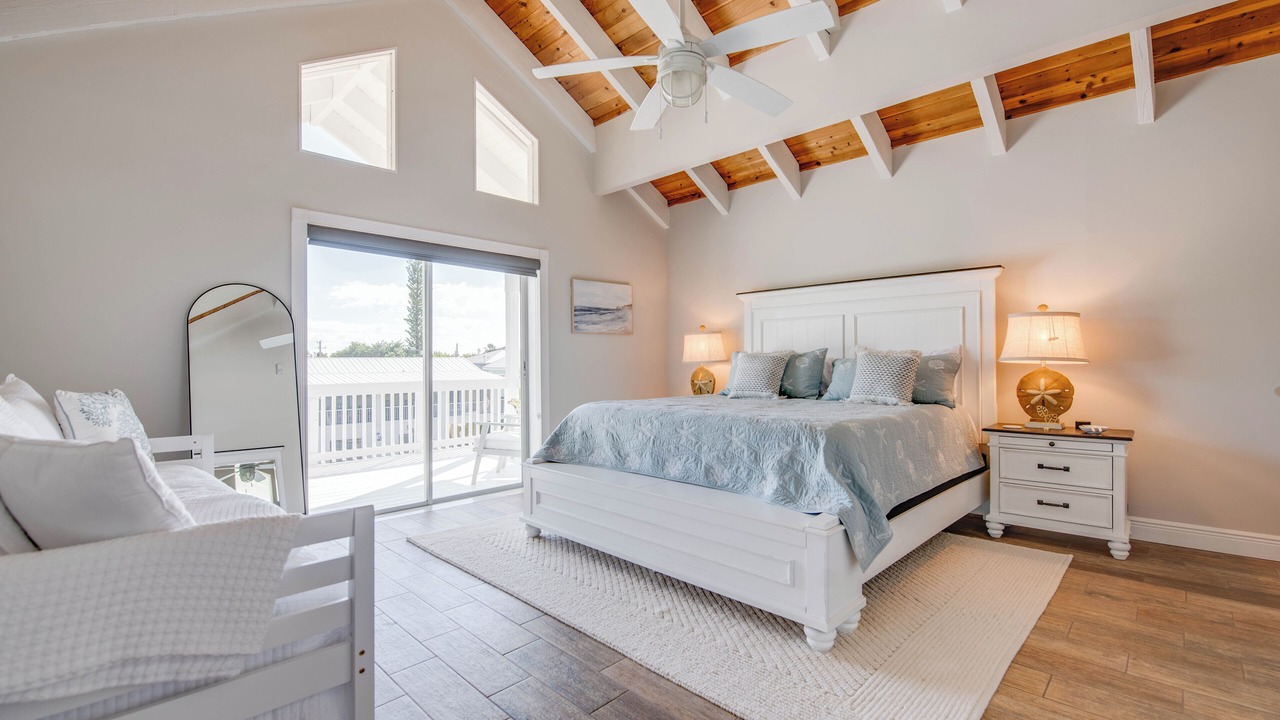 Photo of Bedroom in Cutthroat Harbor Estates