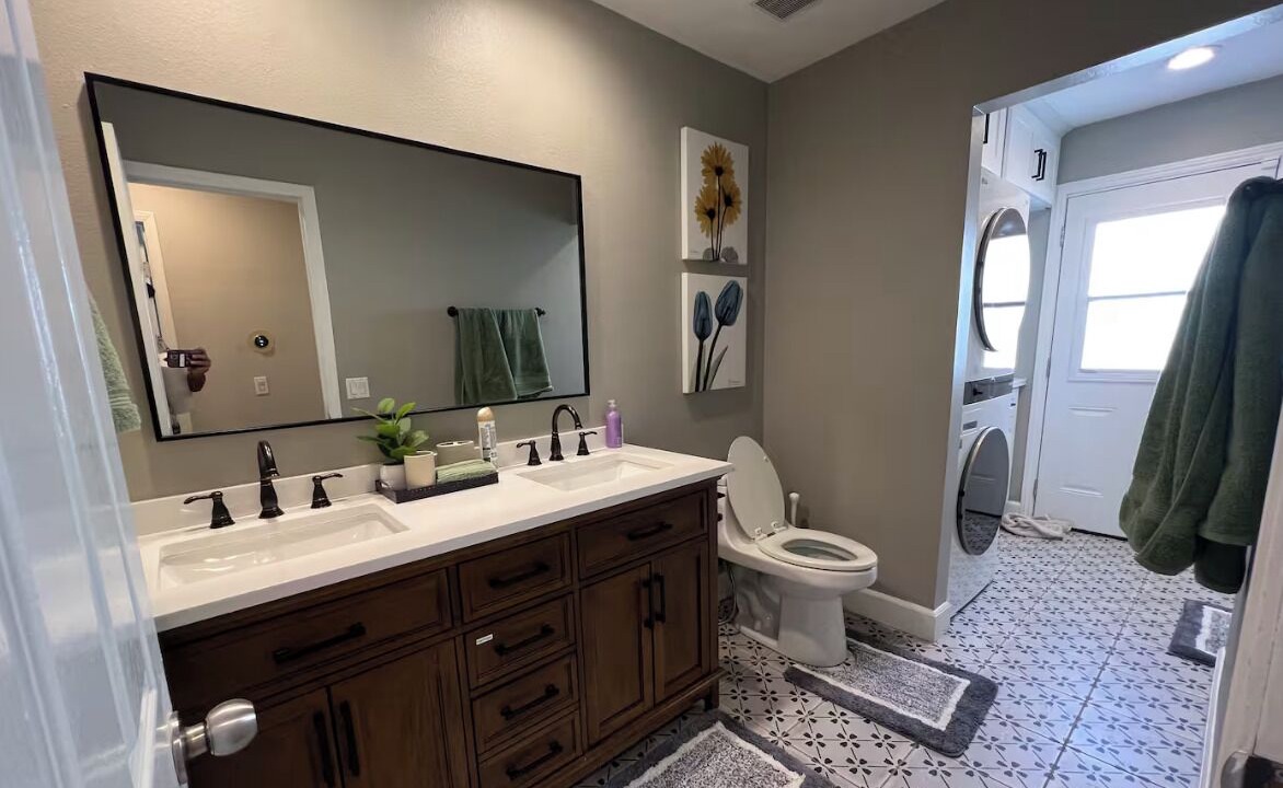 Photo of Bathroom in Rancho Cucamonga