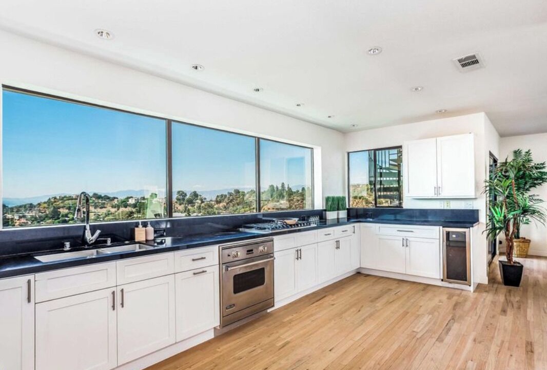 Photo of Kitchen in Nichols Canyon