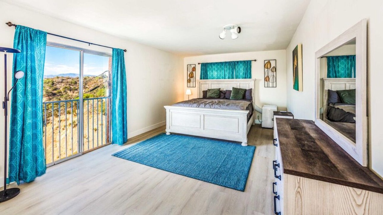 Photo of Bedroom in Nichols Canyon