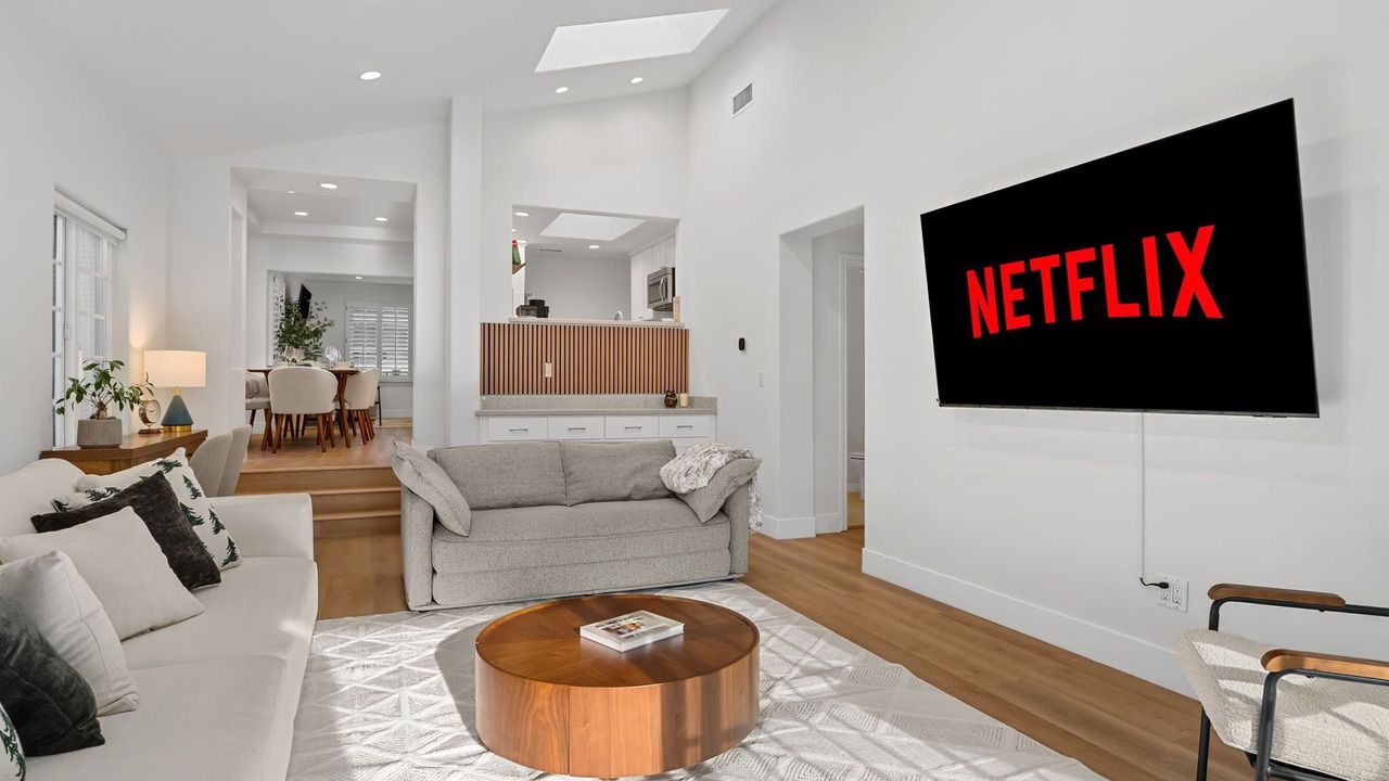 Photo of Livingroom in Los Angeles