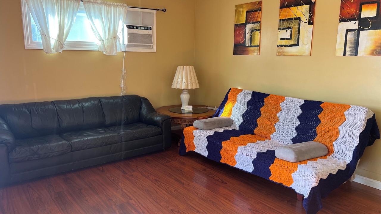 Photo of Livingroom in Hawthorne