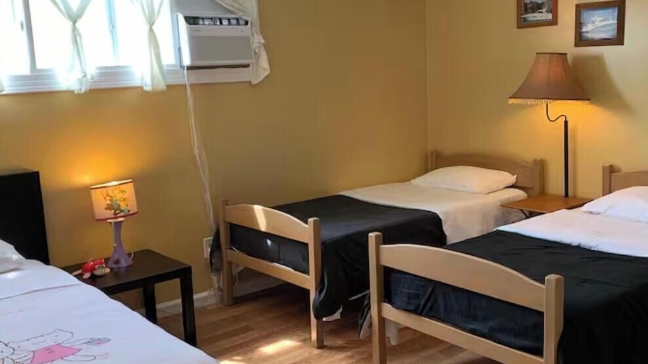 Photo of Bedroom in Hawthorne