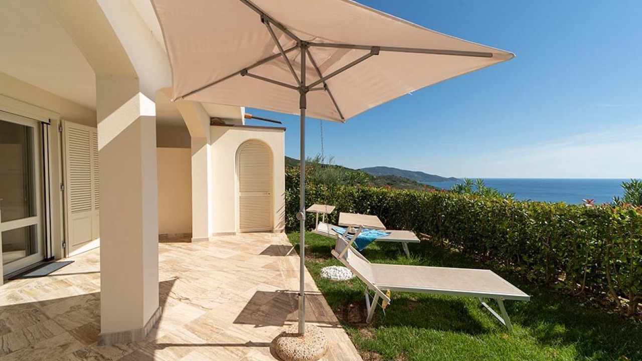 Photo of Patio Balcony in Lacona