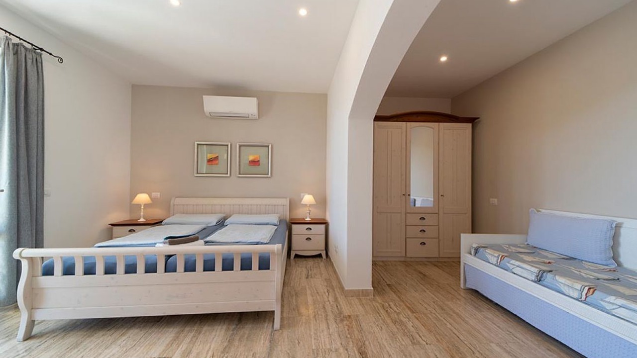Photo of Bedroom in Lacona