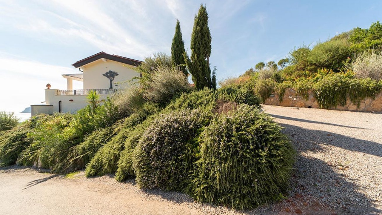 Photo of Outdoor in Lacona