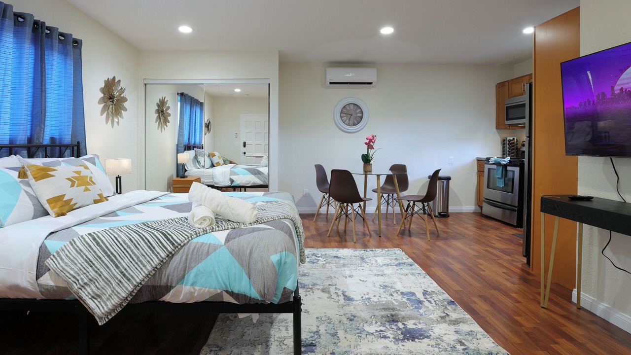 Photo of Bedroom in Park Mesa Heights