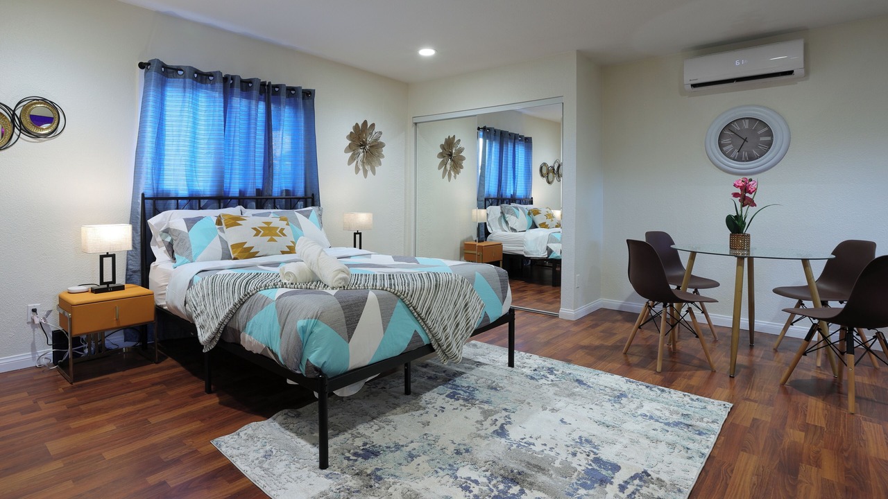 Photo of Bedroom in Park Mesa Heights