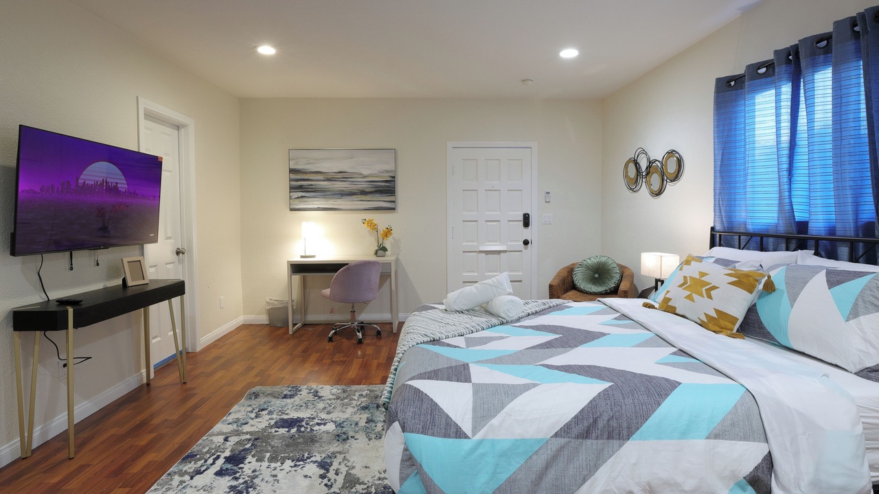 Photo of Bedroom in Park Mesa Heights