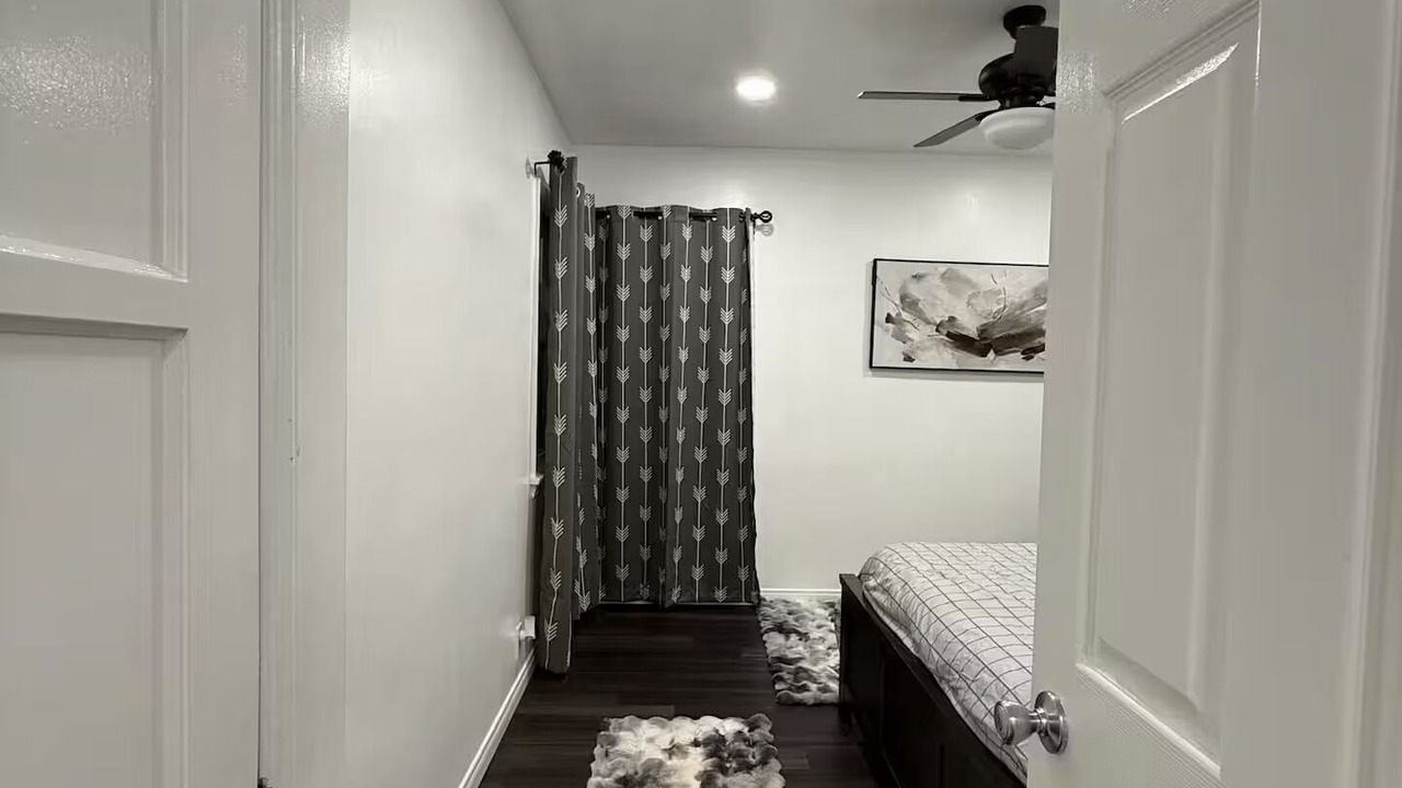 Photo of Bedroom in Los Angeles