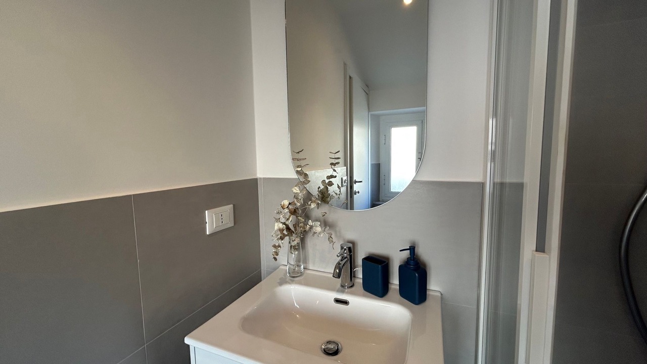 Photo of Bathroom in Voltri