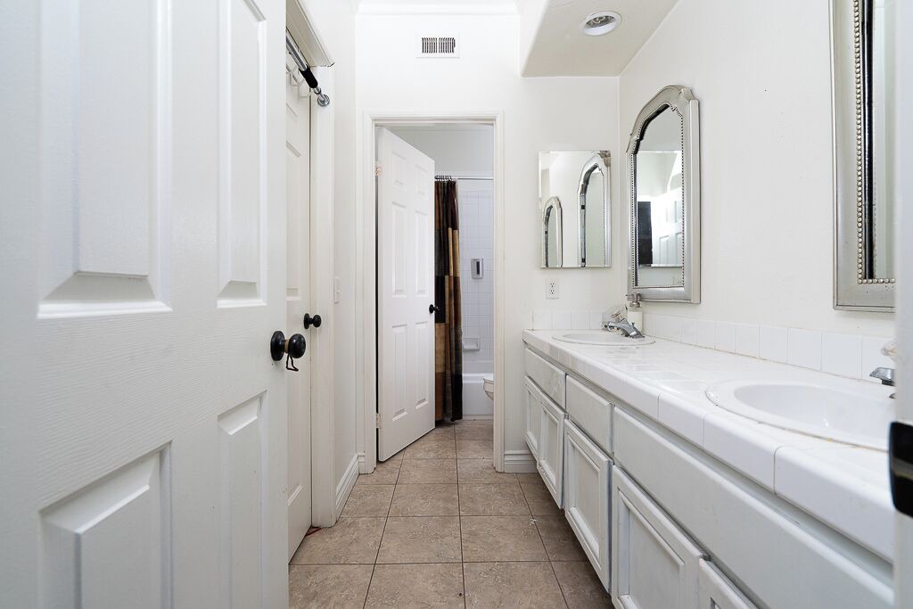 Photo of Bathroom in Highland