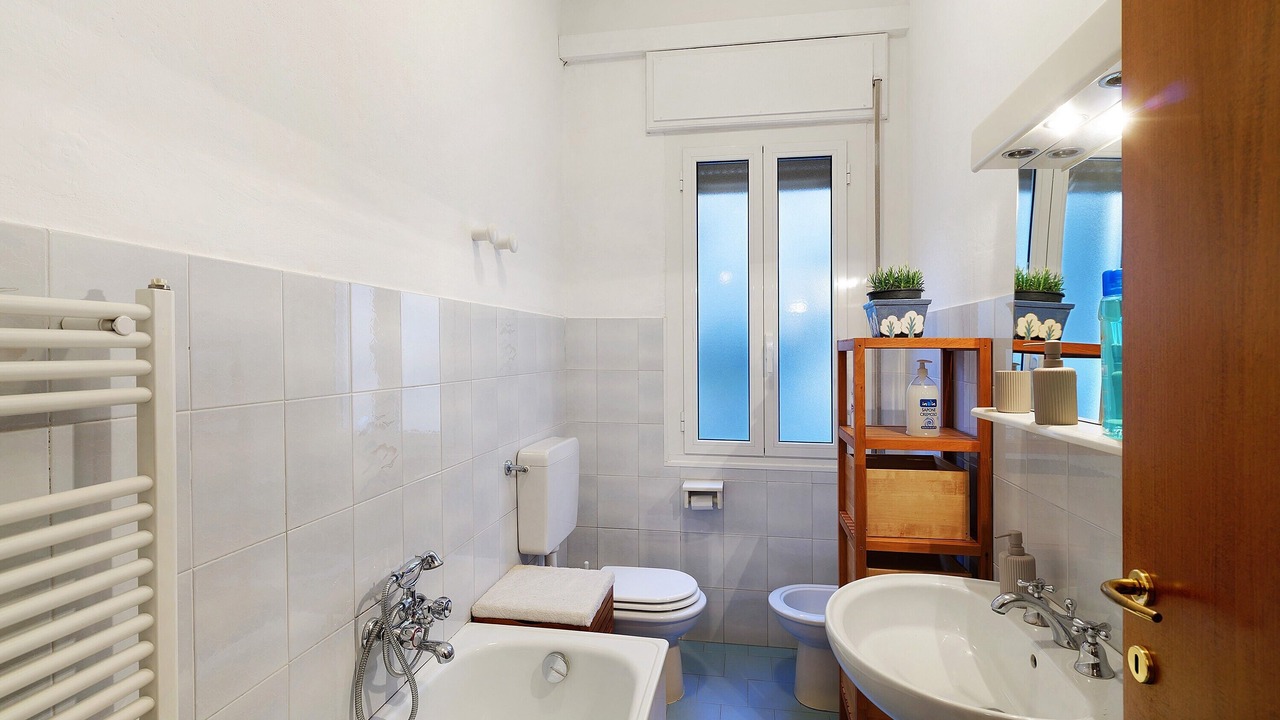 Photo of Bathroom in Diano Marina