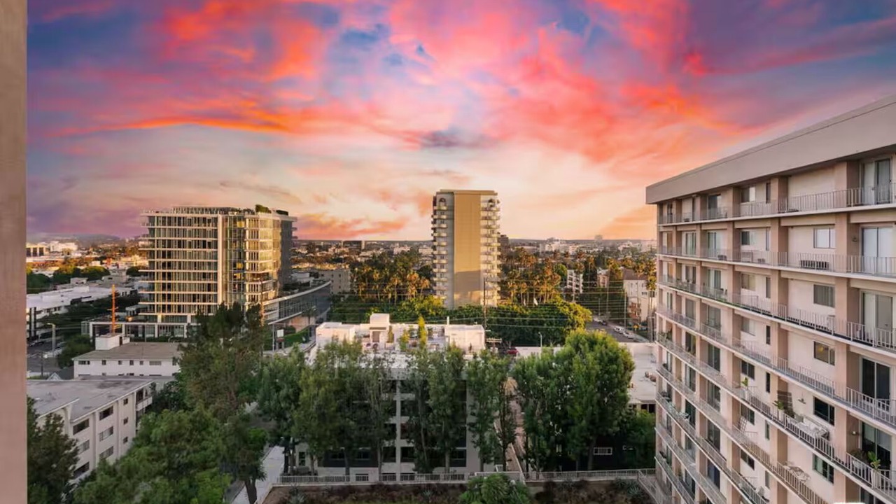 Photo of Outdoor in Beverly Grove