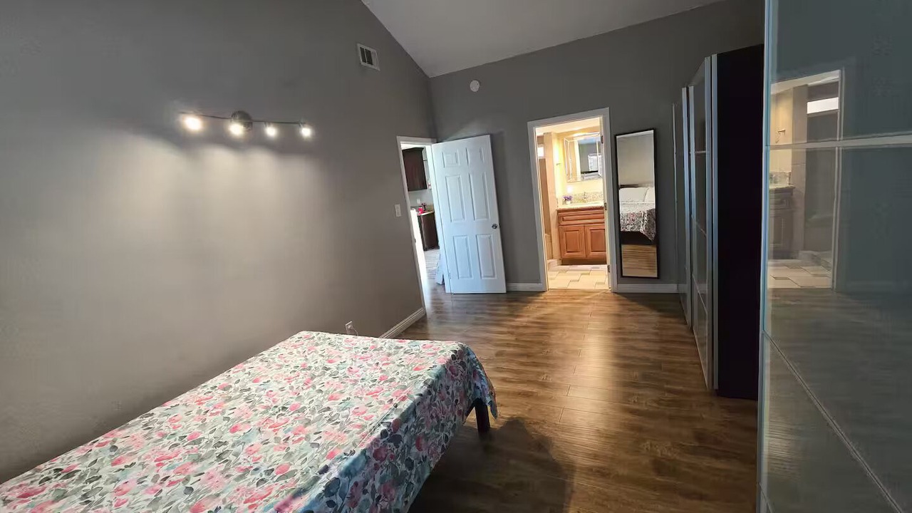 Photo of Bedroom in Loma Linda