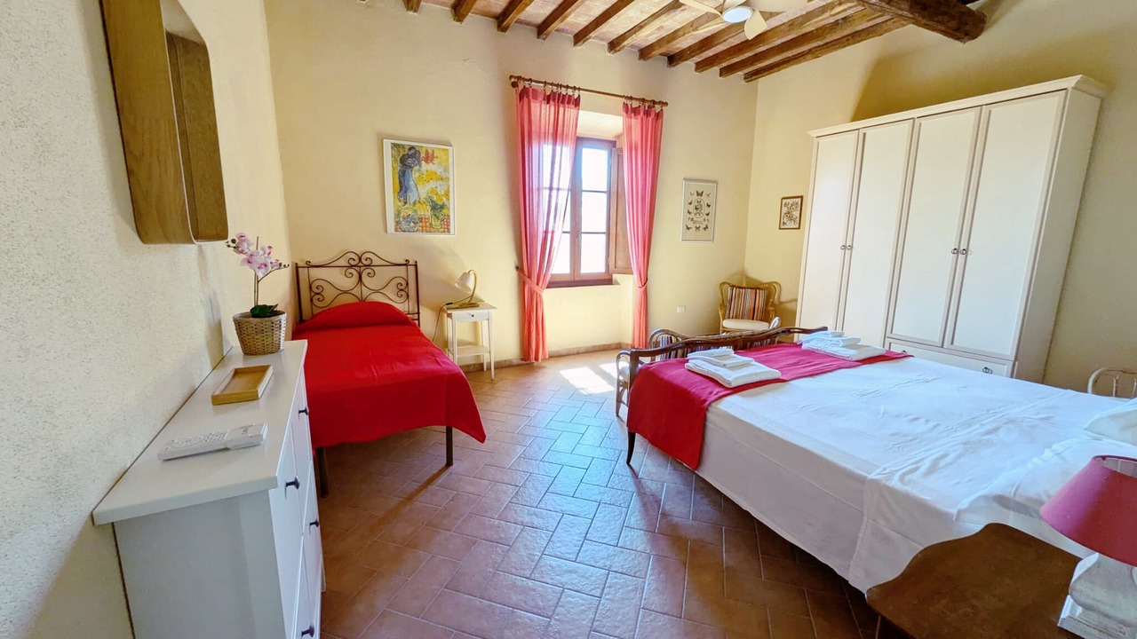 Photo of Bedroom in Piombino