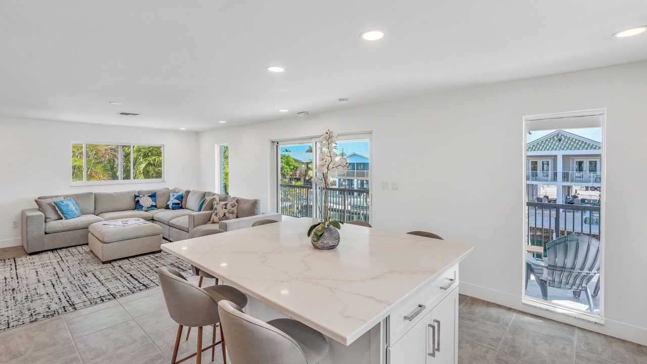 Photo of Livingroom in Pine Channel Estates