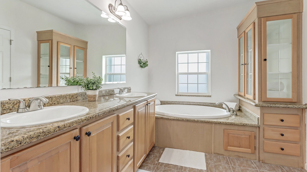 Photo of Bathroom in Twin Lakes