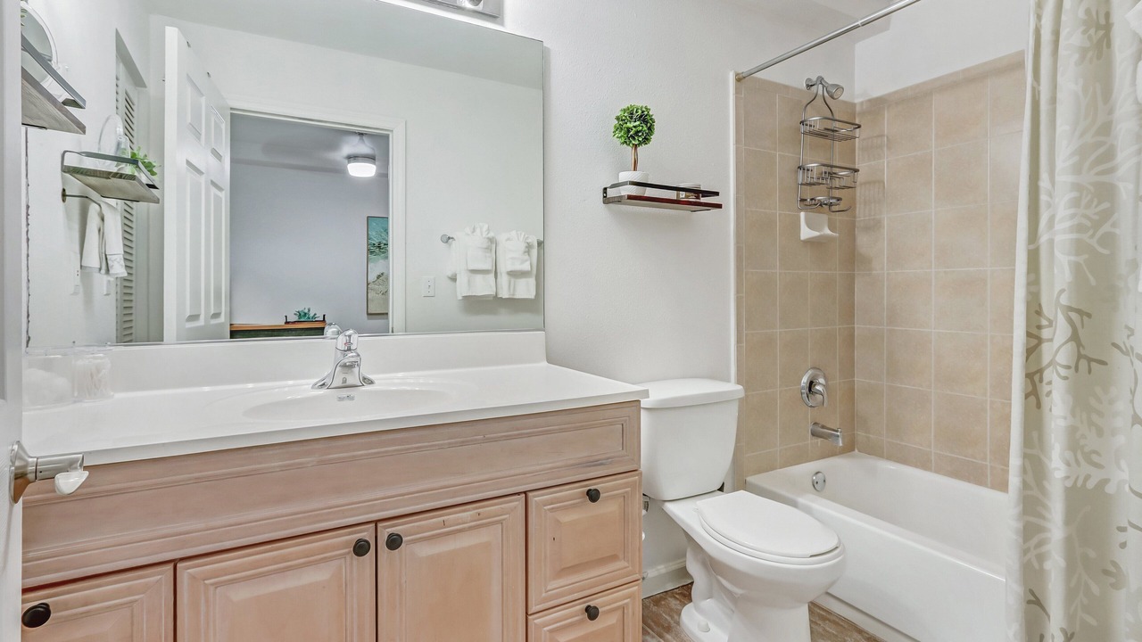 Photo of Bathroom in Twin Lakes