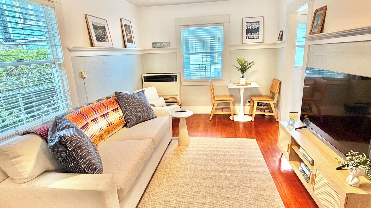 Photo of Livingroom in South Redondo