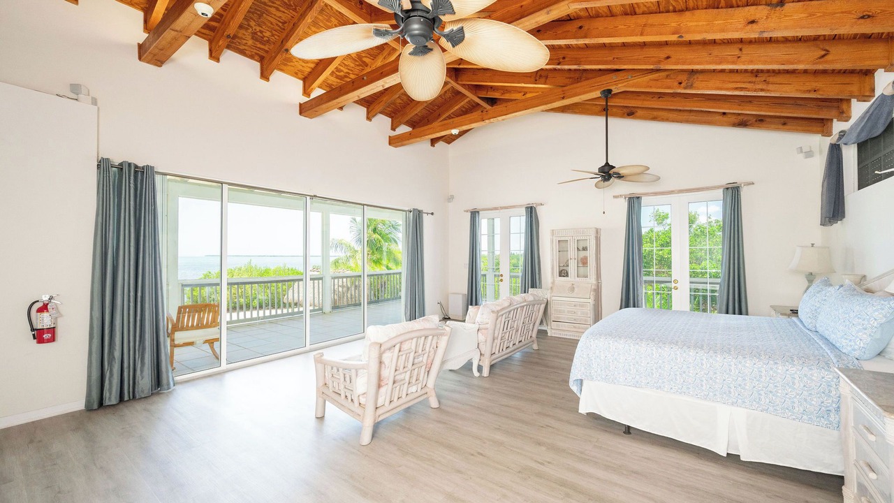 Photo of Bedroom in Cudjoe Key