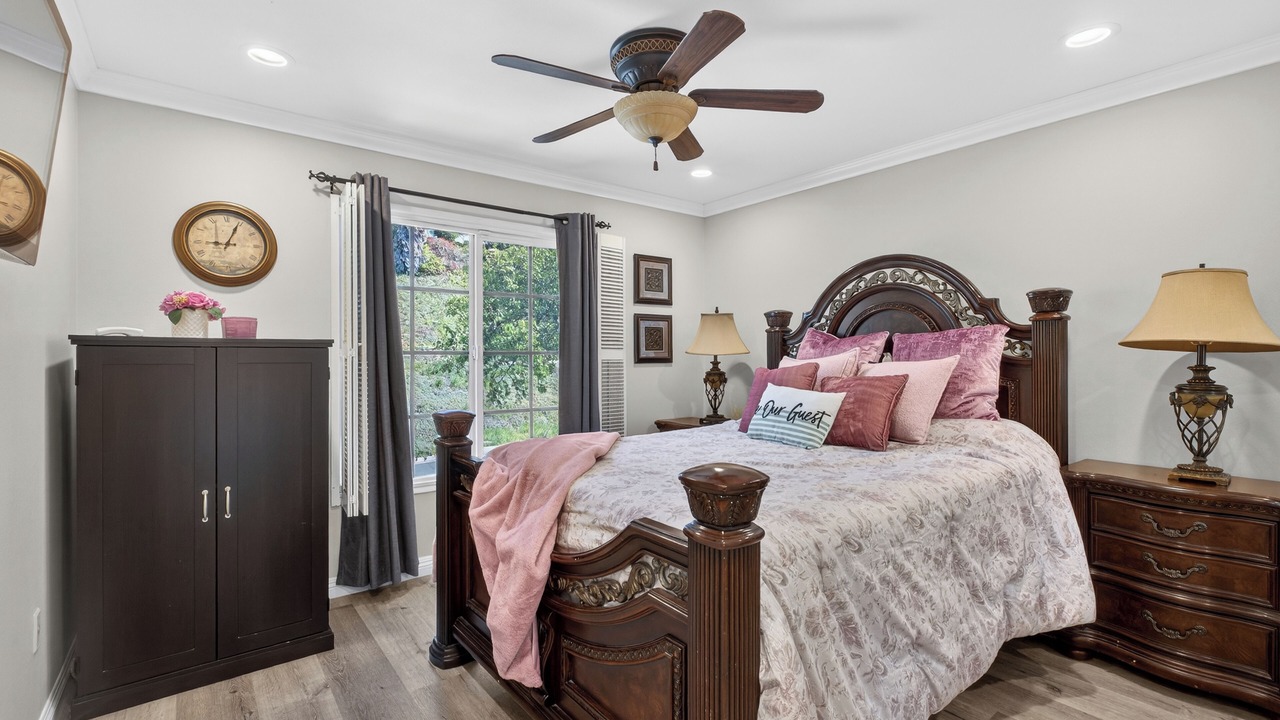 Photo of Bedroom in Rancho Palos Verdes