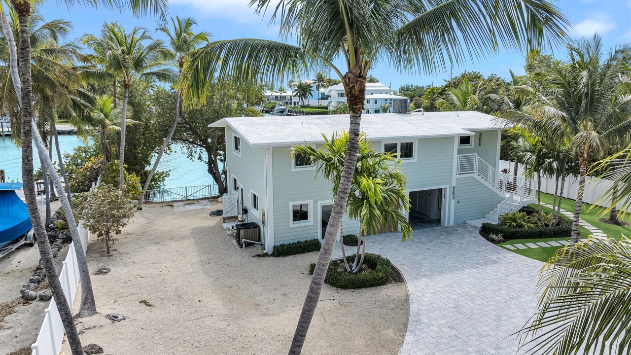 Photo of Bedroom in Islamorada