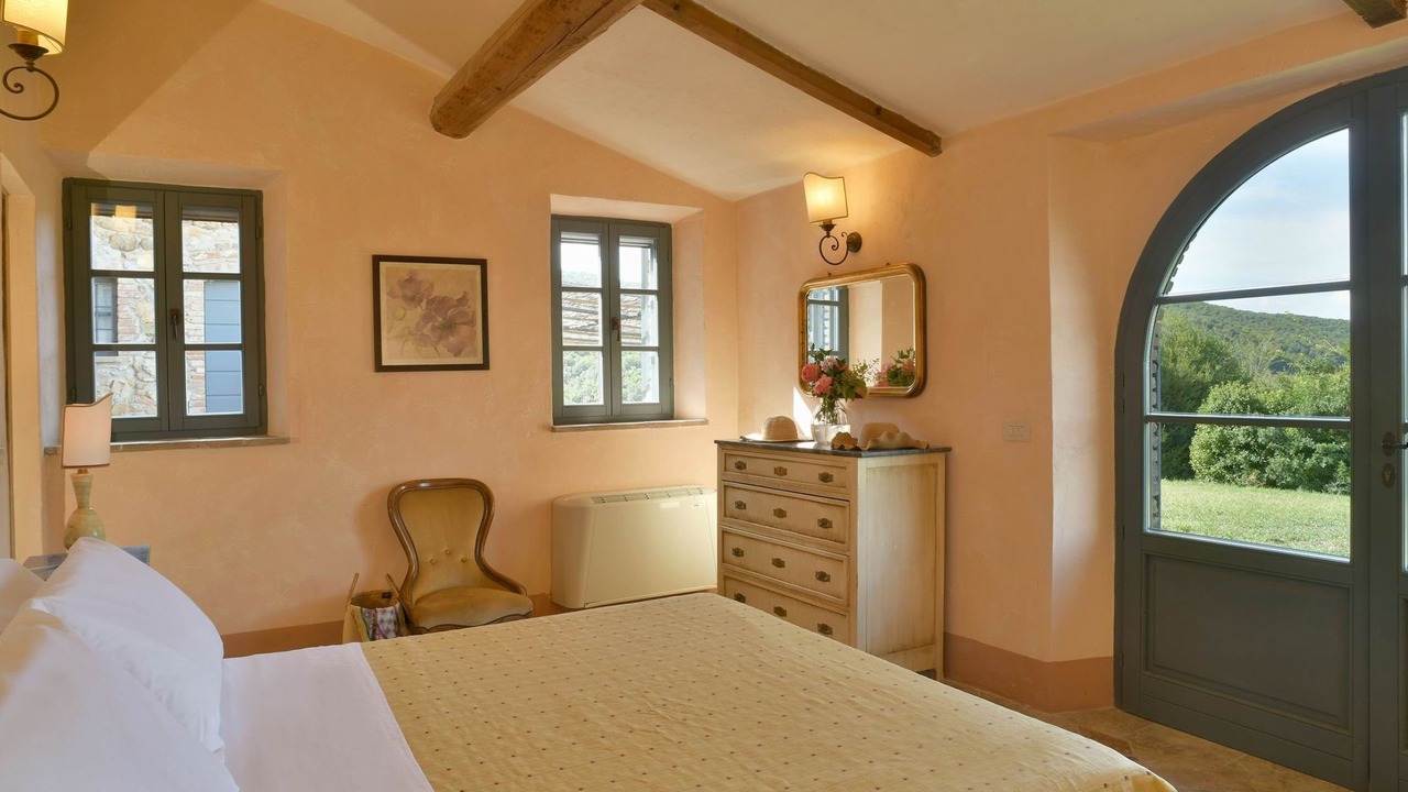 Photo of Bedroom in Bibbona