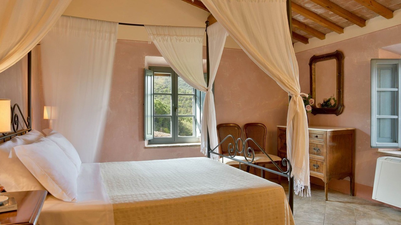 Photo of Bedroom in Bibbona
