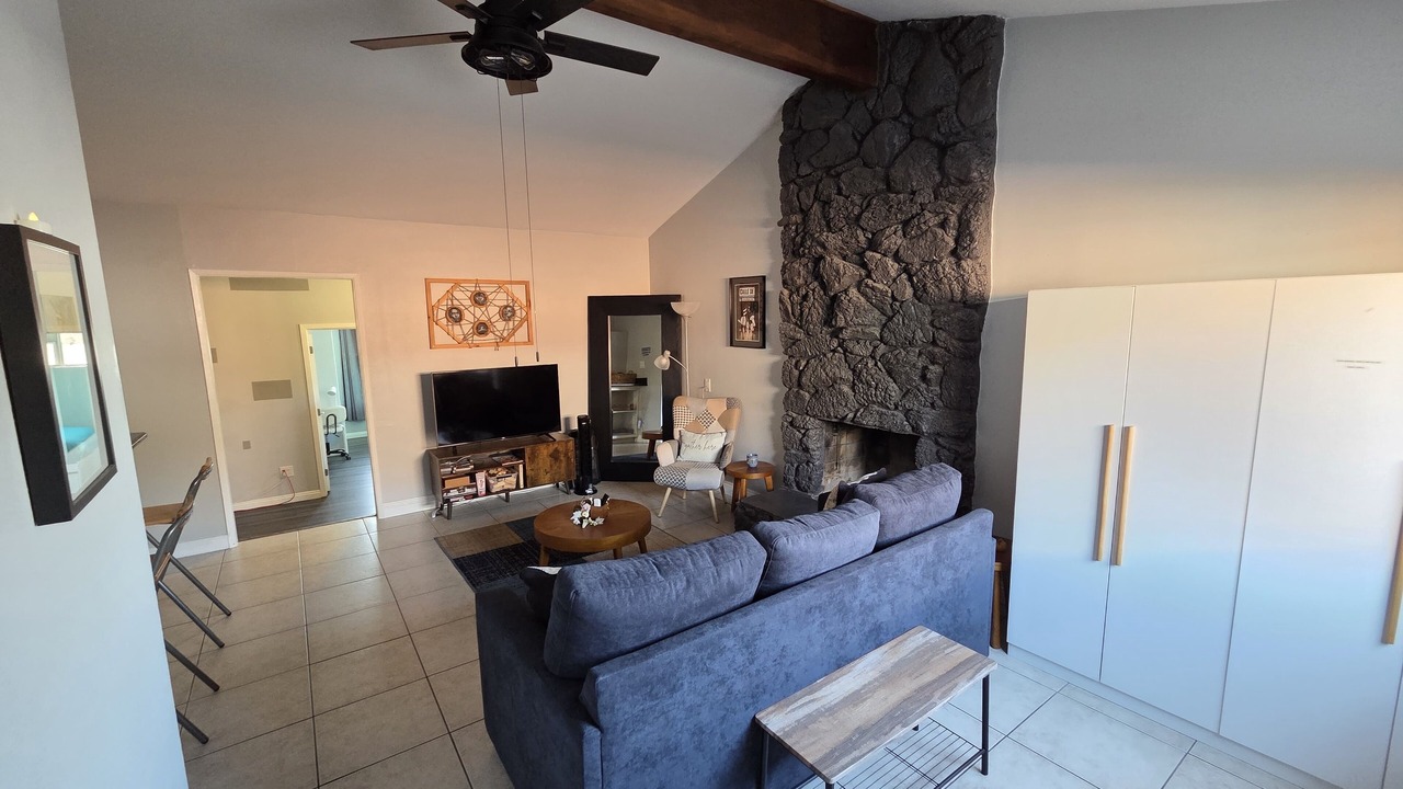 Photo of Livingroom in Gardena