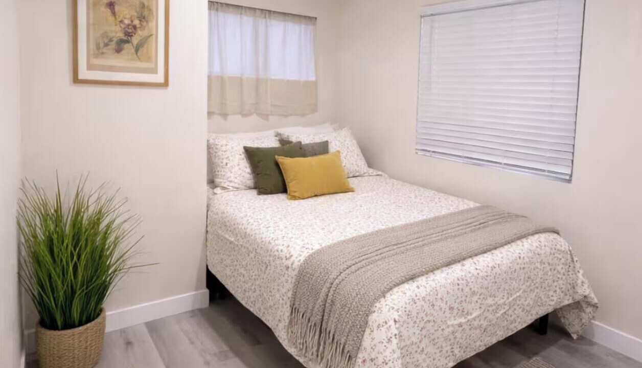 Photo of Bedroom in Hawthorne