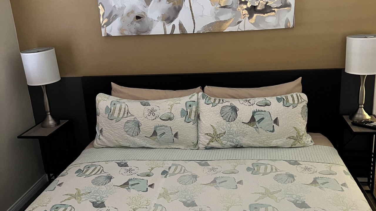 Photo of Bedroom in Harbor