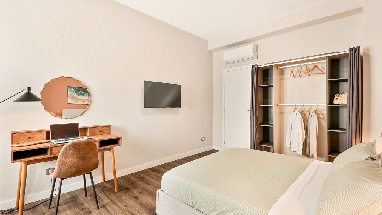 Photo of Bedroom in La Spezia Historic Centre