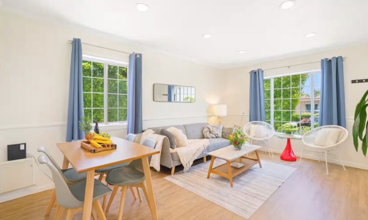 Photo of Livingroom in El Camino Village