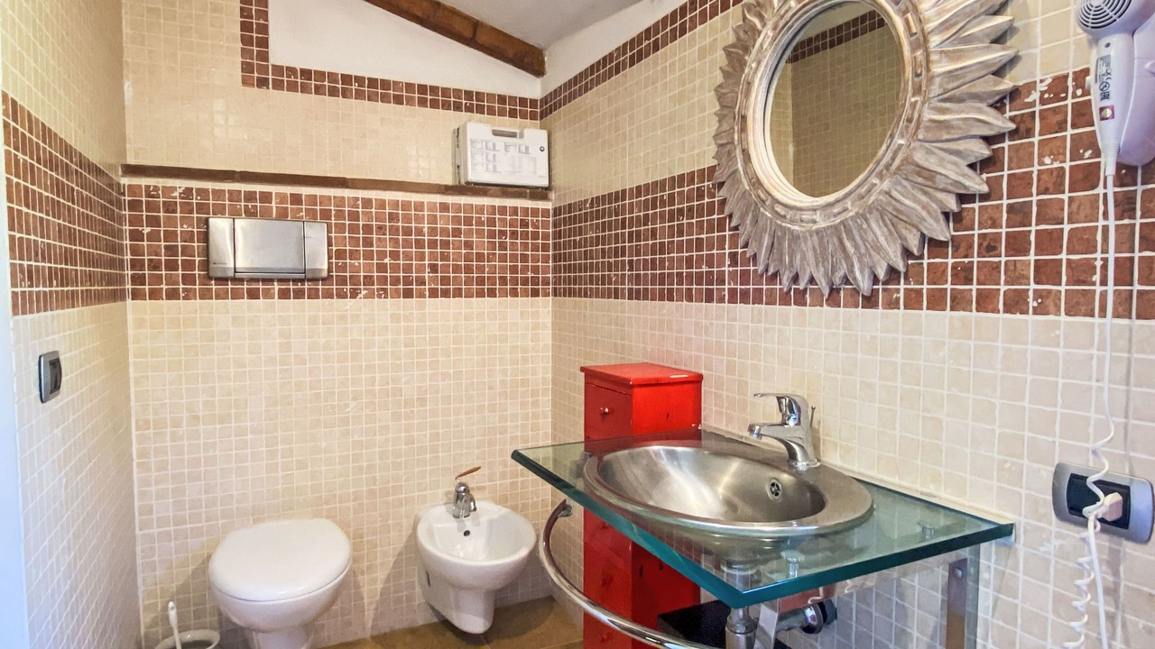 Photo of Bathroom in Castellina Marittima