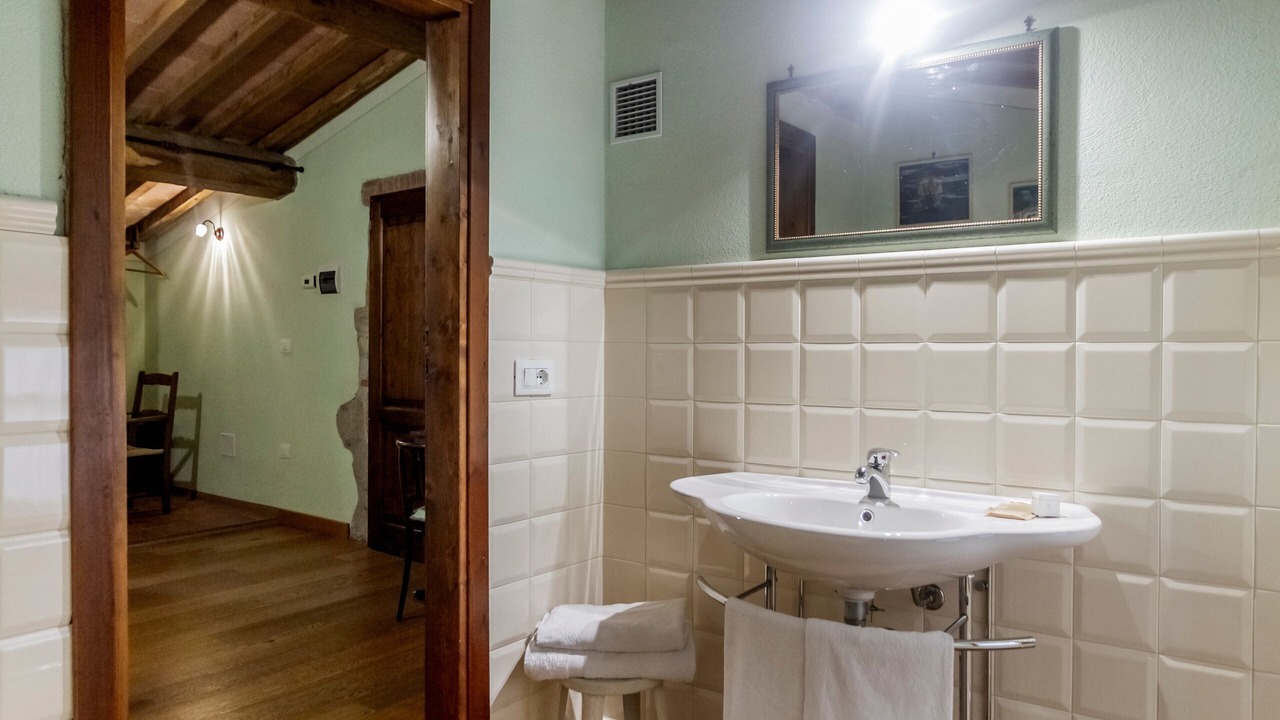 Photo of Bathroom in Torniella