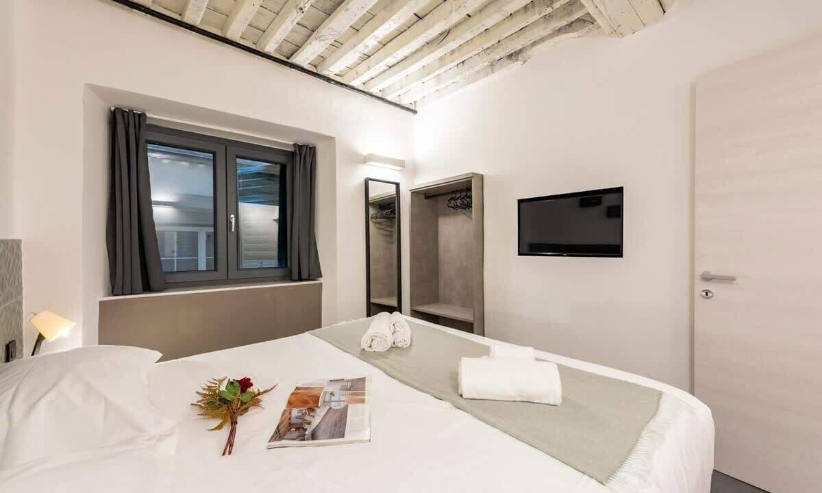 Photo of Bedroom in Genoa Historical Centre
