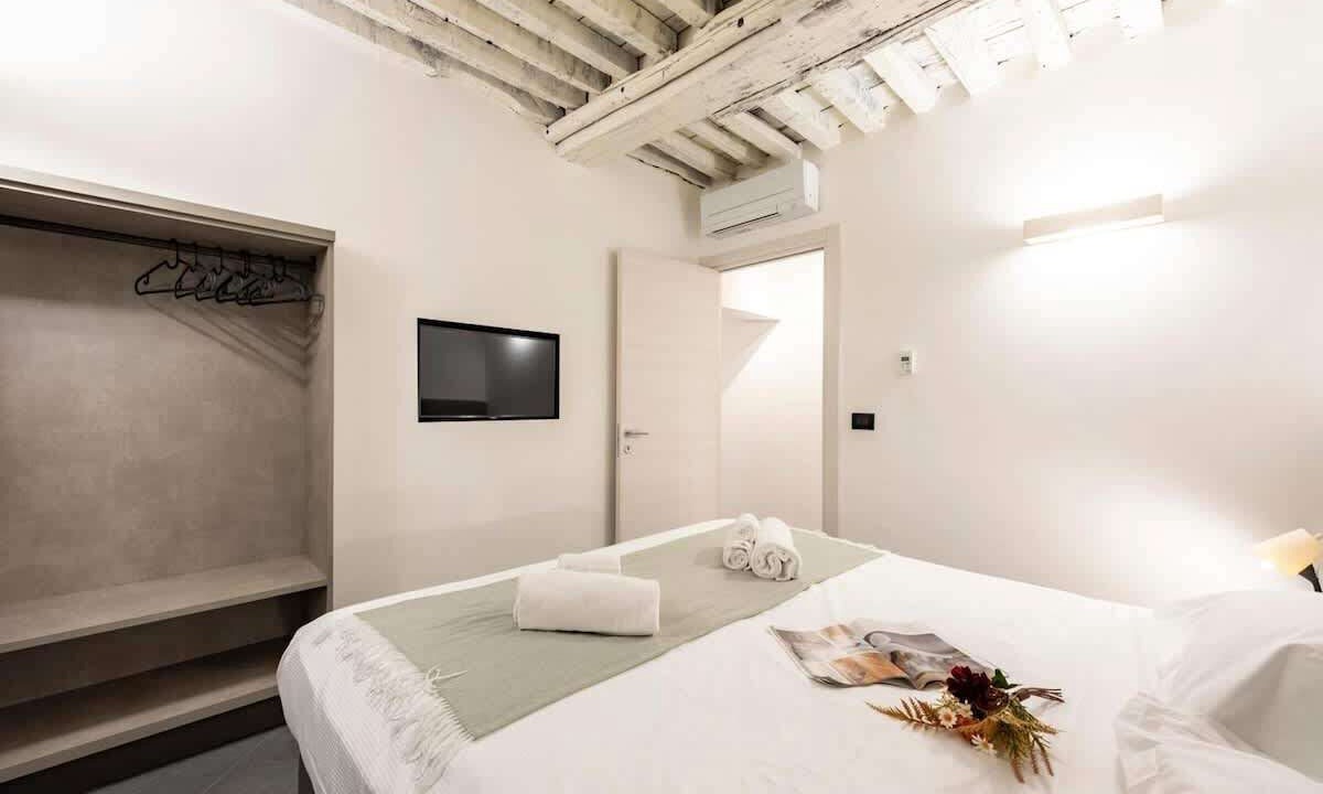 Photo of Bedroom in Genoa Historical Centre