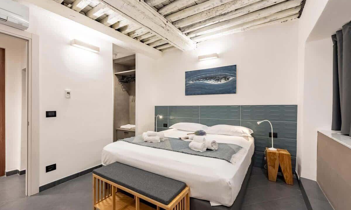 Photo of Bedroom in Genoa Historical Centre
