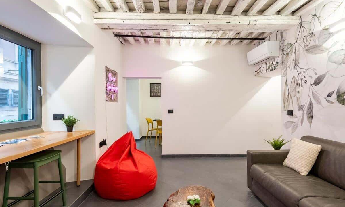 Photo of Livingroom in Genoa Historical Centre