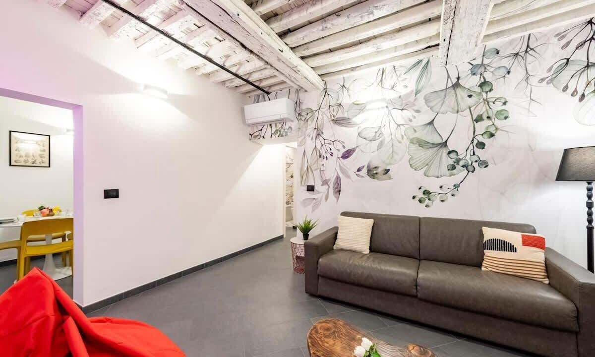 Photo of Livingroom in Genoa Historical Centre