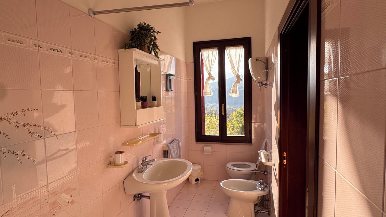 Photo of Bathroom in Valfabbrica