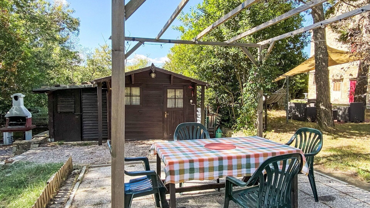 Photo of Outdoor in Castellina Marittima