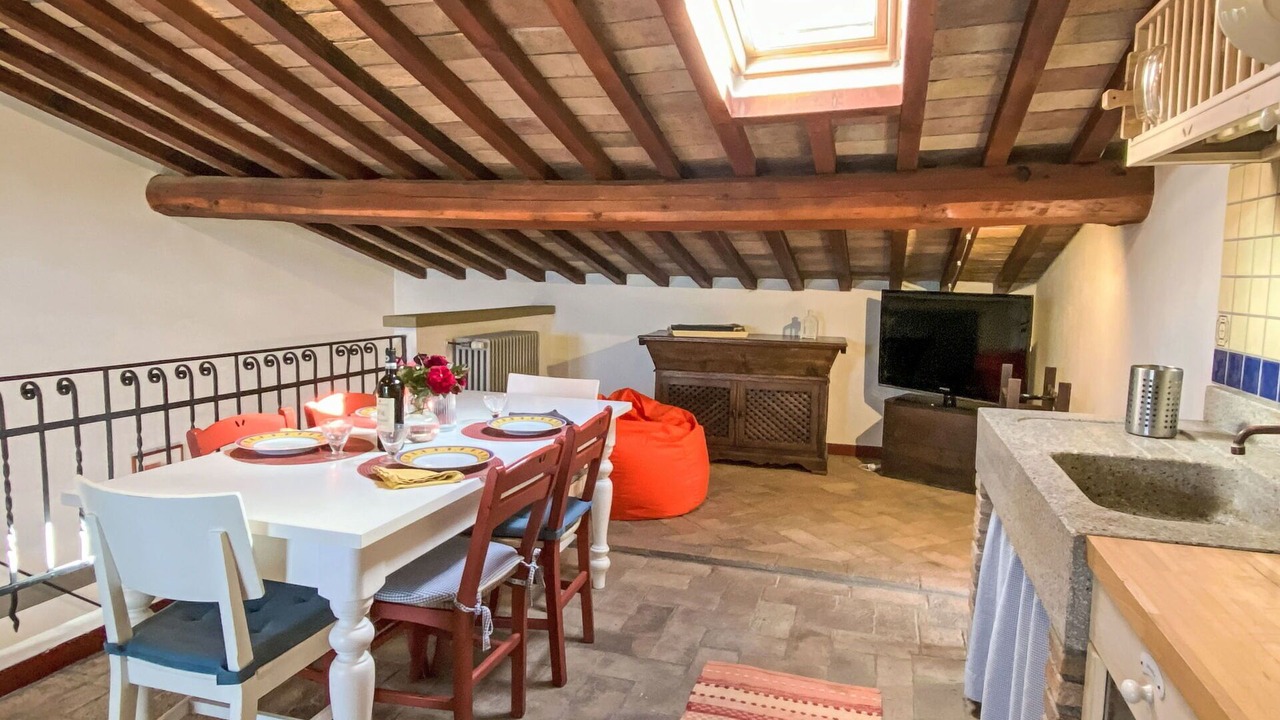 Photo of Bedroom in Castellina Marittima