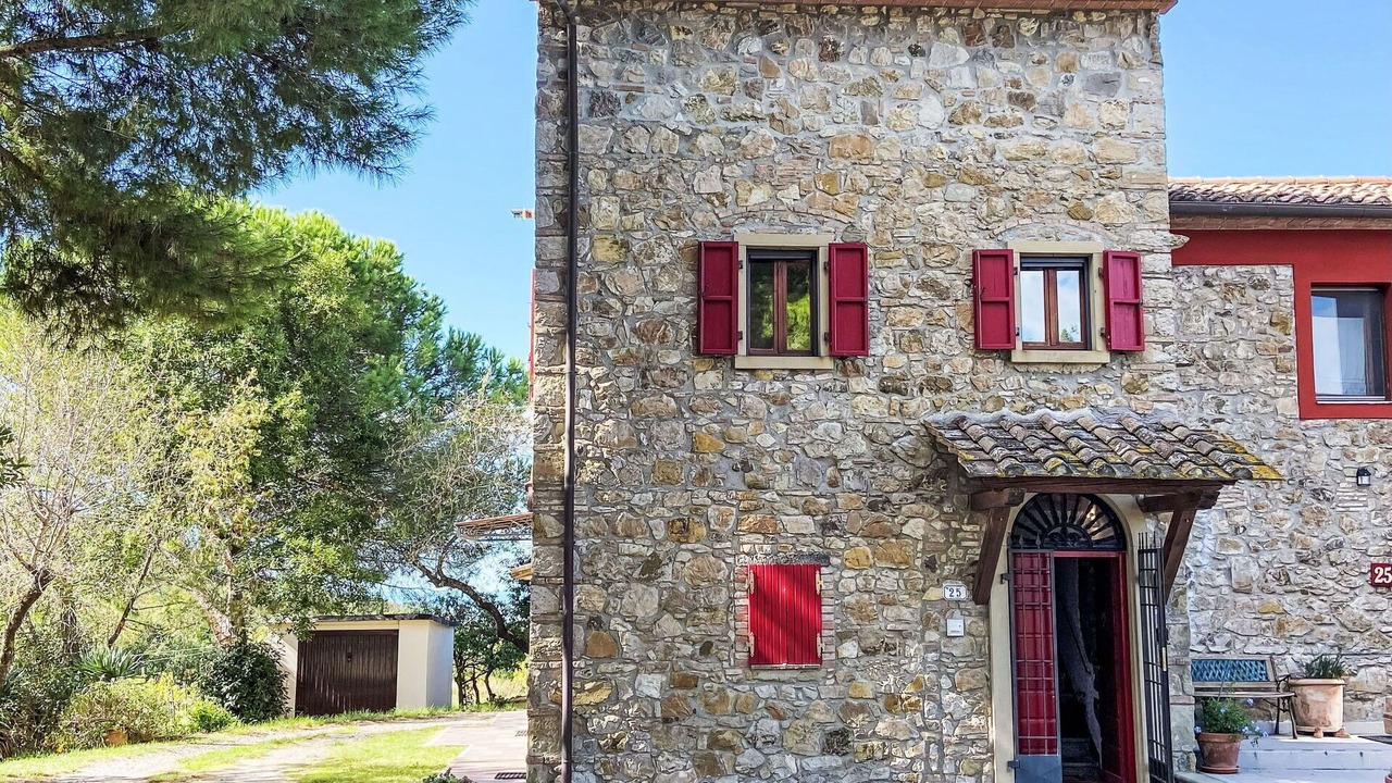 Photo of Others in Castellina Marittima