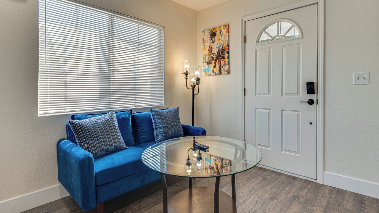Photo of Livingroom in Park Mesa Heights