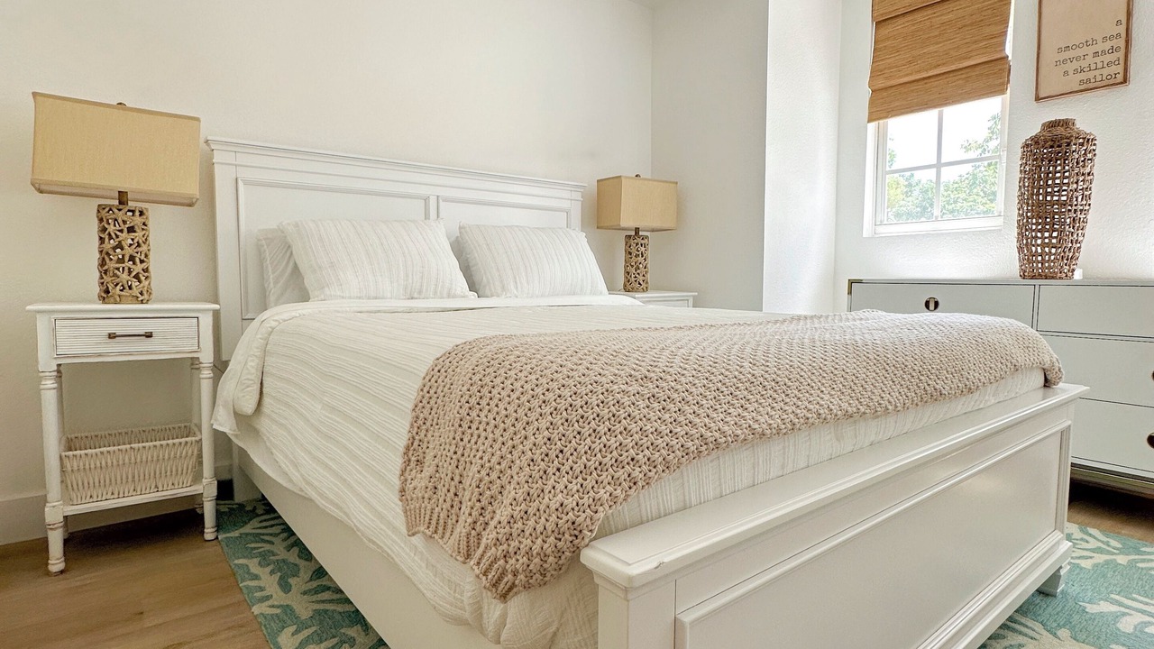 Photo of Bedroom in Rock Harbor